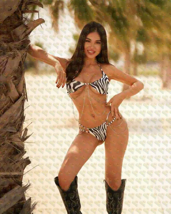 Alana, 22 y.o., 174 cm, 57 kg, Dubai