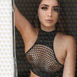 Photo 3 — Alexia, 31 y.o., 163 cm, 60 kg, Sharjah