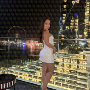 Photo 2 — Ameli your Spanish girl who make u feel something real 💕, 25 y.o., 162 cm, 57 kg, Sharjah