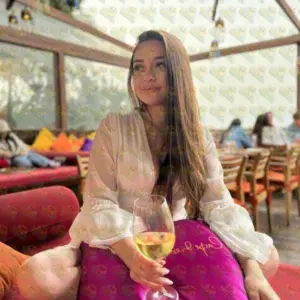 Photo 4 — Antonia You follow my rules here, 21 y.o., 170 cm, 59 kg, Muscat