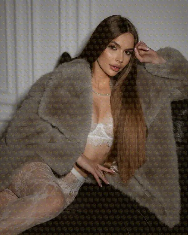 Aurora Your warm company in Abu Dhabi, 23 y.o., 172 cm, 56 kg, Abu Dhabi