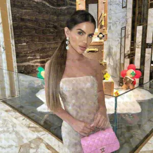Photo 5 — Aviana, 26 y.o., 170 cm, 60 kg, Dubai