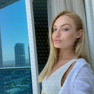 Photo 4 — Aziza, 29 y.o., 168 cm, 50 kg, Sharjah