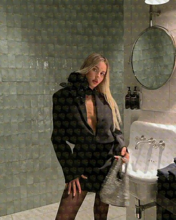 Brianna, 24 y.o., 172 cm, 55 kg, Abu Dhabi