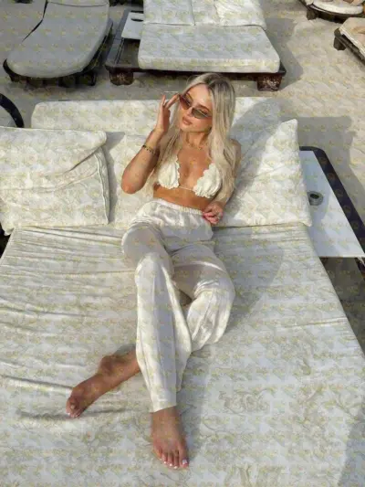 Celeste ur fav blonde is here & ready 4 u 💋, 23 y.o., 177 cm, 58 kg, Abu Dhabi