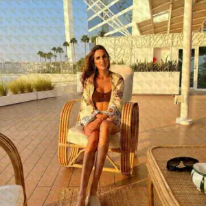 Photo 4 — Dakota your warm place on Yas Island 💕, 27 y.o., 170 cm, 56 kg, Abu Dhabi