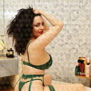 Photo 5 — Dana, 33 y.o., 168 cm, 74 kg, Doha