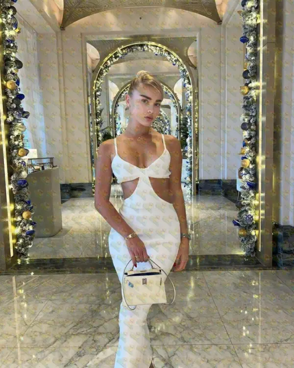 Eden, 25 y.o., 176 cm, 60 kg, Muscat