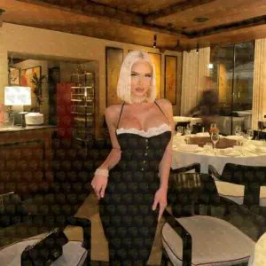 Photo 7 — Eleanor Sweet but serious — know before you book, 25 y.o., 172 cm, 57 kg, Abu Dhabi