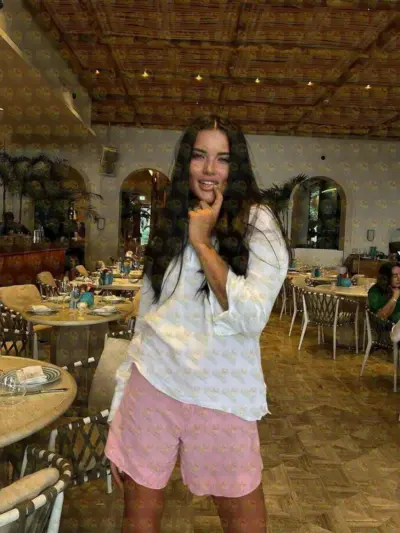 Eliza Real warmth, real connection, privet, 27 y.o., 170 cm, 56 kg, Muscat