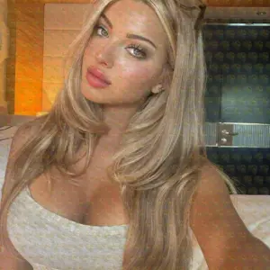 Photo 4 — Elizabeth Not for everyone. You already know if you qualify, 21 y.o., 174 cm, 61 kg, Muscat