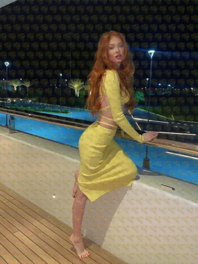 Ella, 24 y.o., 168 cm, 55 kg, Abu Dhabi