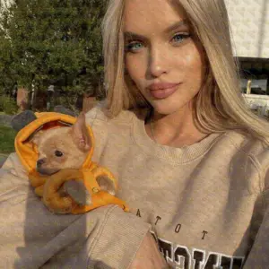 Photo 4 — Emma Not for everyone — but maybe for you, 23 y.o., 175 cm, 57 kg, Dubai