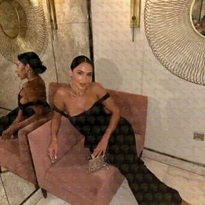 Photo 2 — Emmi, 27 y.o., 167 cm, 65 kg, Sharjah