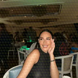 Photo 4 — Emmi, 27 y.o., 167 cm, 65 kg, Sharjah