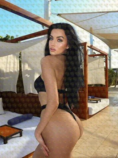 Estelle Not for everyone. Only for the right one, 23 y.o., 170 cm, 57 kg, Abu Dhabi