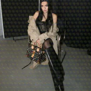 Photo 3 — Estelle Not for everyone. Only for the right one, 23 y.o., 170 cm, 57 kg, Abu Dhabi