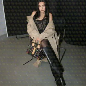 Photo 4 — Estelle Not for everyone. Only for the right one, 23 y.o., 170 cm, 57 kg, Abu Dhabi