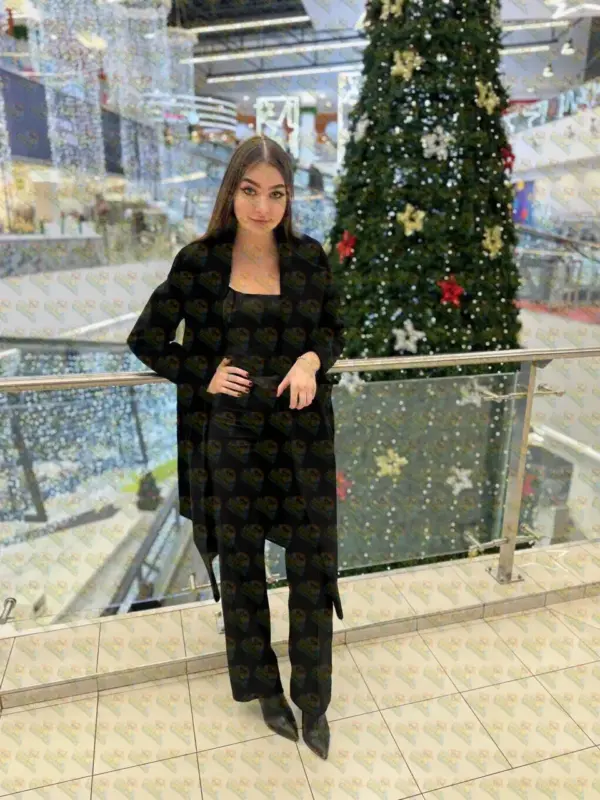 Faye, 25 y.o., 175 cm, 57 kg, Dubai