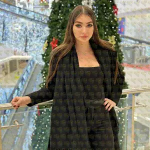 Photo 2 — Faye, 25 y.o., 175 cm, 57 kg, Dubai