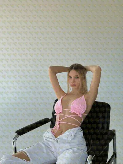 Gabriella u come to ME on MY terms 💋, 21 y.o., 175 cm, 58 kg, Dubai