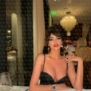 Photo 8 — Helena I’m in charge — you follow my rules, 23 y.o., 169 cm, 57 kg, Abu Dhabi