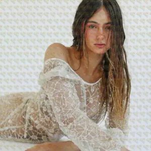 Photo 3 — Holly A warm hello from Muscat, 22 y.o., 173 cm, 57 kg, Muscat