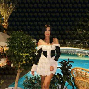 Photo 3 — Izzy, 29 y.o., 165 cm, 55 kg, Dubai