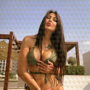 Photo 4 — Izzy, 29 y.o., 165 cm, 55 kg, Dubai