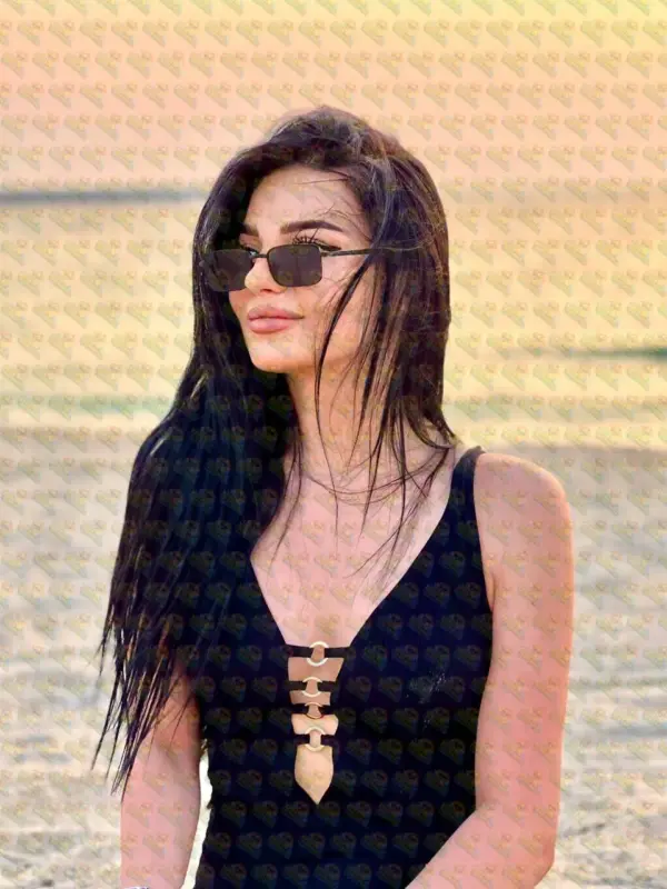 Janna French, fierce, and fully in charge, 26 y.o., 170 cm, 59 kg, Dubai