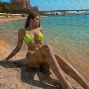 Photo 4 — Karina, 19 y.o., 173 cm, 58 kg, Dubai