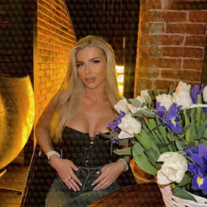 Photo 21 — Kerri, 25 y.o., 177 cm, 57 kg, Muscat