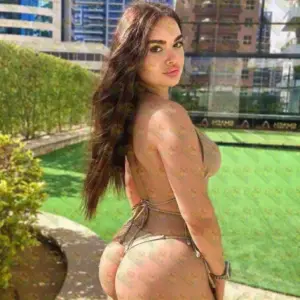 Photo 2 — Lamel Armenian beauty in Sharjah, warm and real, 23 y.o., 173 cm, 74 kg, Sharjah