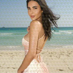 Photo 2 — Leila, 30 y.o., 167 cm, 53 kg, Sharjah