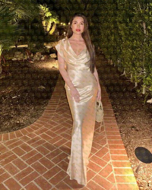 Lillian not for everyone — but maybe for you 💋, 26 y.o., 173 cm, 55 kg, Abu Dhabi