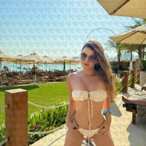 Photo 6 — Lis Your warm, real companion in Dubai, 26 y.o., 165 cm, 49 kg, Dubai