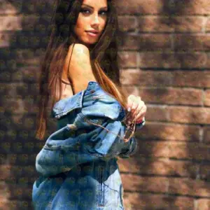 Photo 5 — Lora, 25 y.o., 169 cm, 51 kg, Dubai