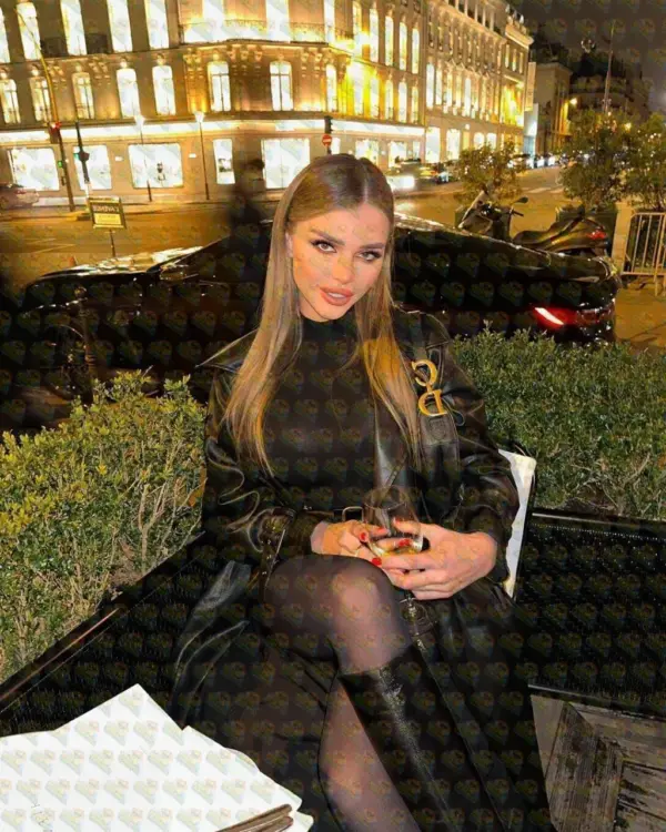 Mallory I’m in charge here, darling 😌, 24 y.o., 177 cm, 59 kg, Dubai
