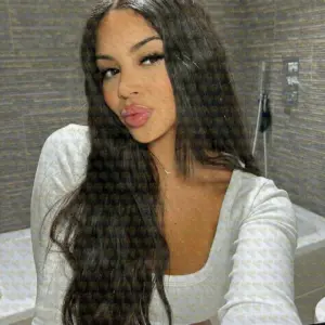 Photo 4 — Mariana, 26 y.o., 160 cm, 53 kg, Doha