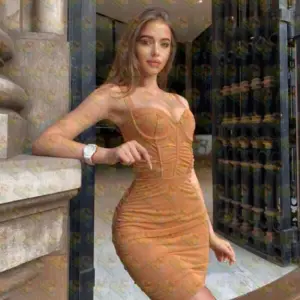 Photo 5 — Marlene, 20 y.o., 165 cm, 61 kg, Dubai