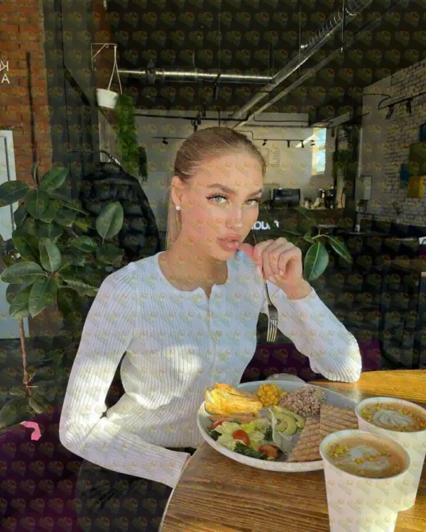 Mila I’m in charge here, just so you know, 23 y.o., 178 cm, 58 kg, Muscat