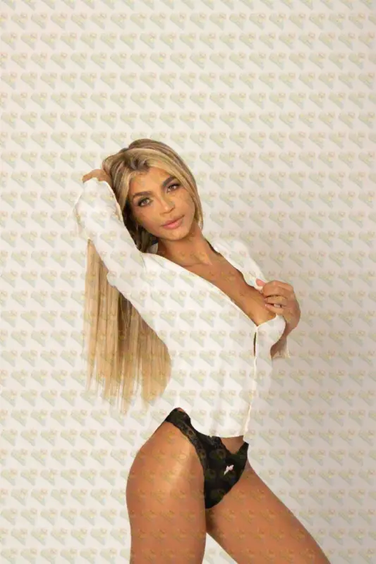 Milenna your warm german girl in sharjah 💕, 25 y.o., 170 cm, 50 kg, Sharjah