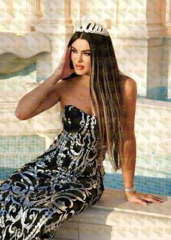 Monica not for everyone — and that’s the point, 24 y.o., 170 cm, 62 kg, Muscat