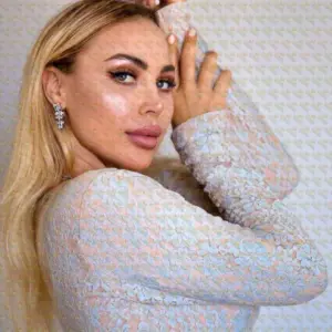 Photo 4 — Nastya, 26 y.o., 166 cm, 58 kg, Al Ain