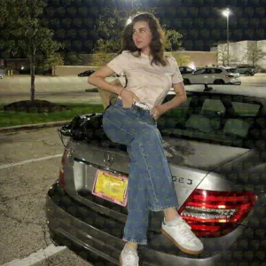 Photo 4 — Penelope, 23 y.o., 174 cm, 59 kg, Abu Dhabi