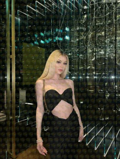 Regina your privet Russian connection in Muscat, 23 y.o., 167 cm, 56 kg, Muscat