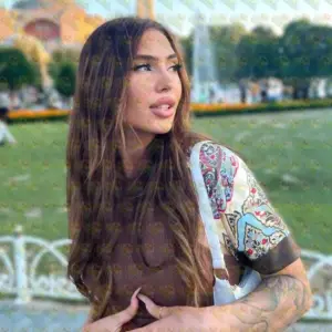 Photo 6 — Ro, 19 y.o., 165 cm, 54 kg, Dubai