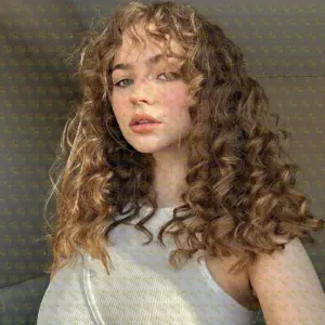 Photo 3 — Romy Young, warm and real 💕, 18 y.o., 171 cm, 56 kg, Dubai