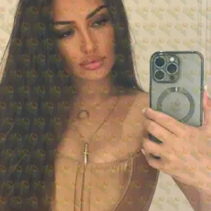 Photo 2 — Rose, 29 y.o., 165 cm, 54 kg, Dubai