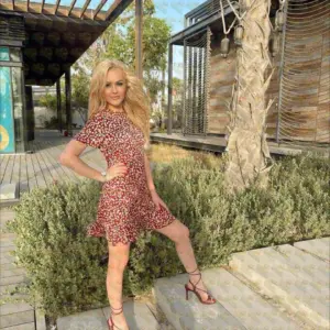 Photo 3 — Rosi warm company, real connection, 27 y.o., 157 cm, 45 kg, Dubai
